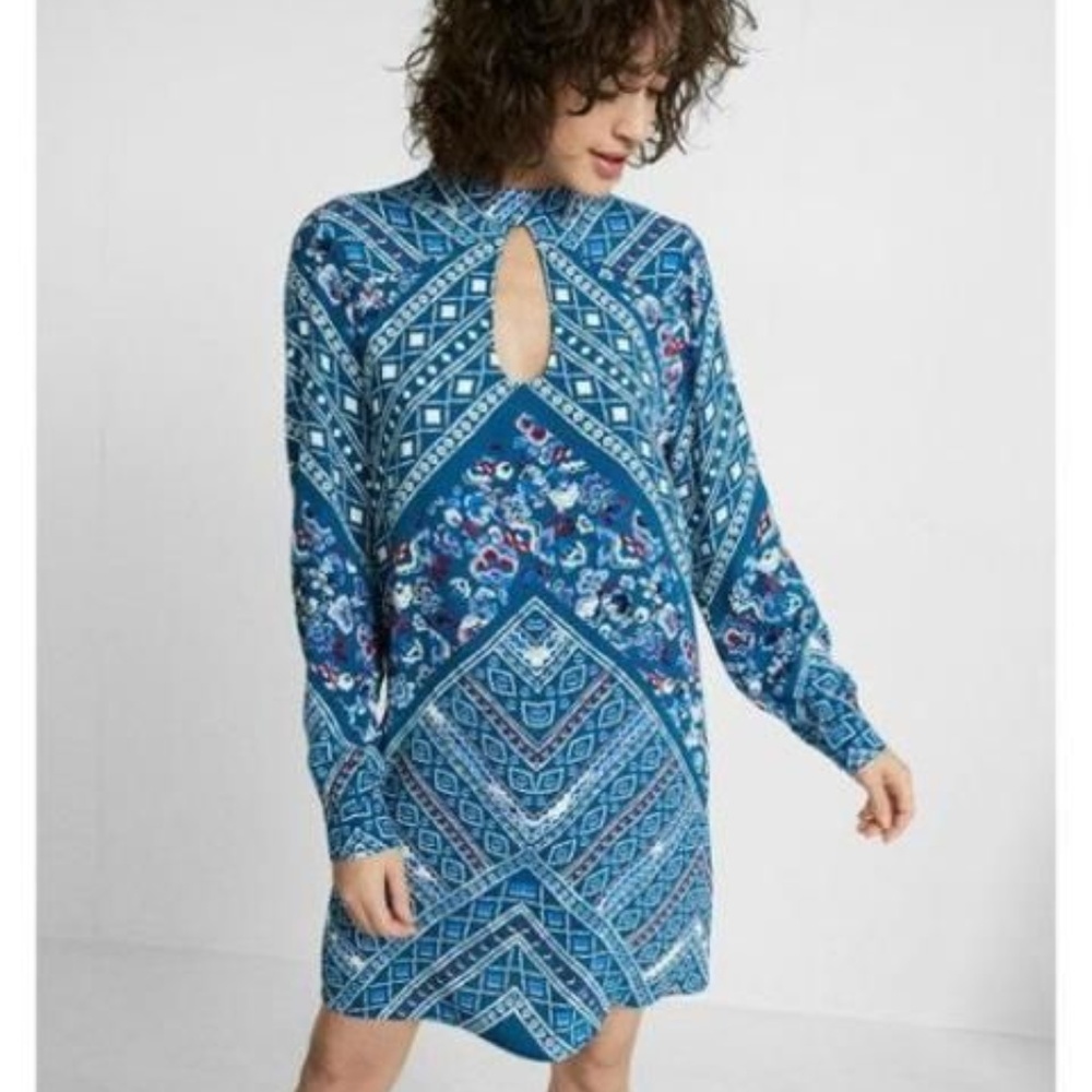 NEW Express Blue Geometric Floral Print Teardrop Cutout Shift Dress Women's XS